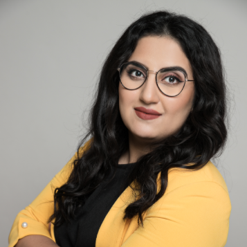 Uksa Bhatti - DIGITAL BANKING MANGERIN