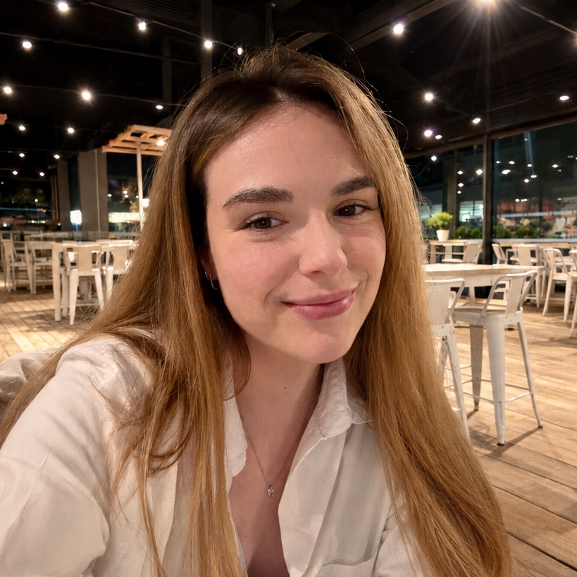 Léonie L. - Cheffe de projet digital | Customer Success B2B