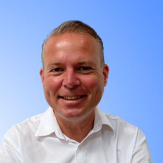 Roeland  - Full stack developer Laravel Vue Nuxt e-commerce