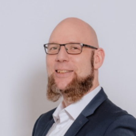 Dr. Roland Nolte