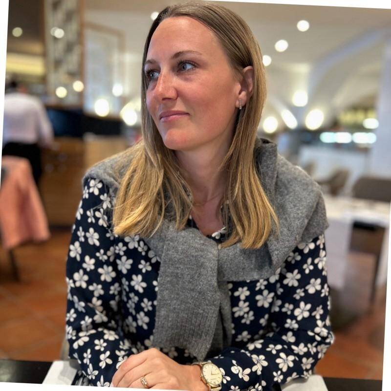 Julie Szczesny - Assistante administrative et HR
