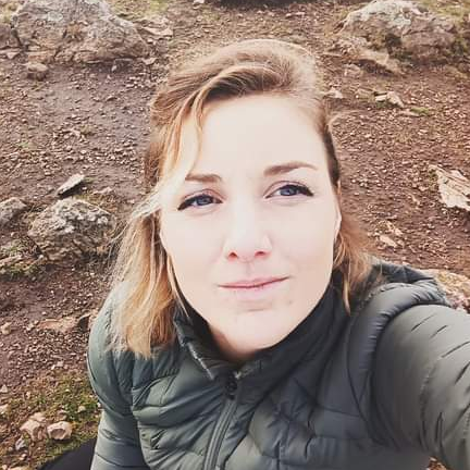 Alexia  - Writer & Translator FR↔EN specializing in health