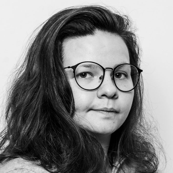 Cloé Vié - Graphiste & directrice artistique junior 