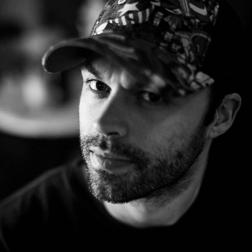 Jeroen Vande Velde - Visual Brand Designer