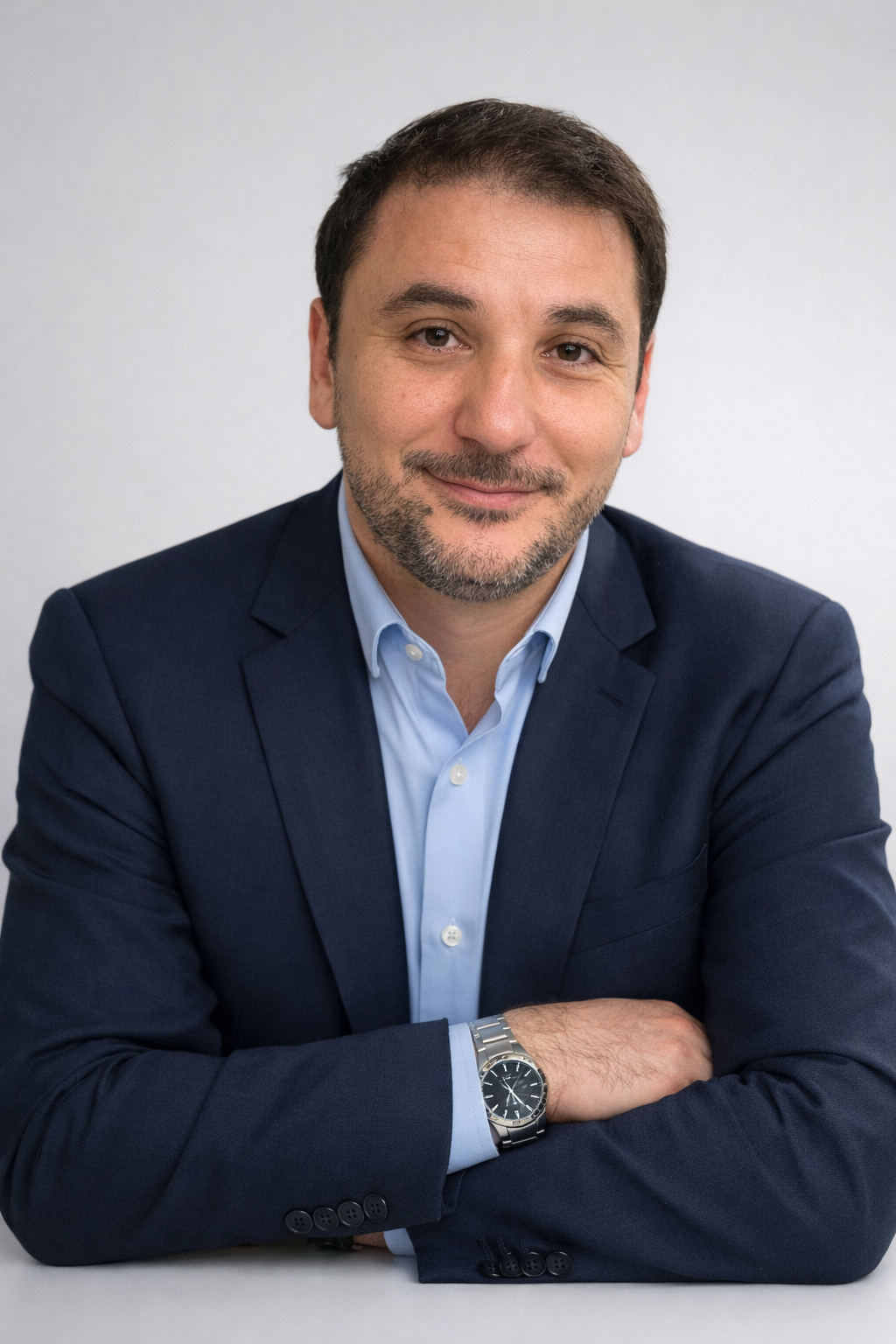 Tarek Omarouayache - Ingénieur/consultant système et réseaux Windows