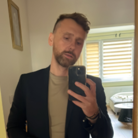 Tomas Bystriansky - Commercial Director, Procurement)