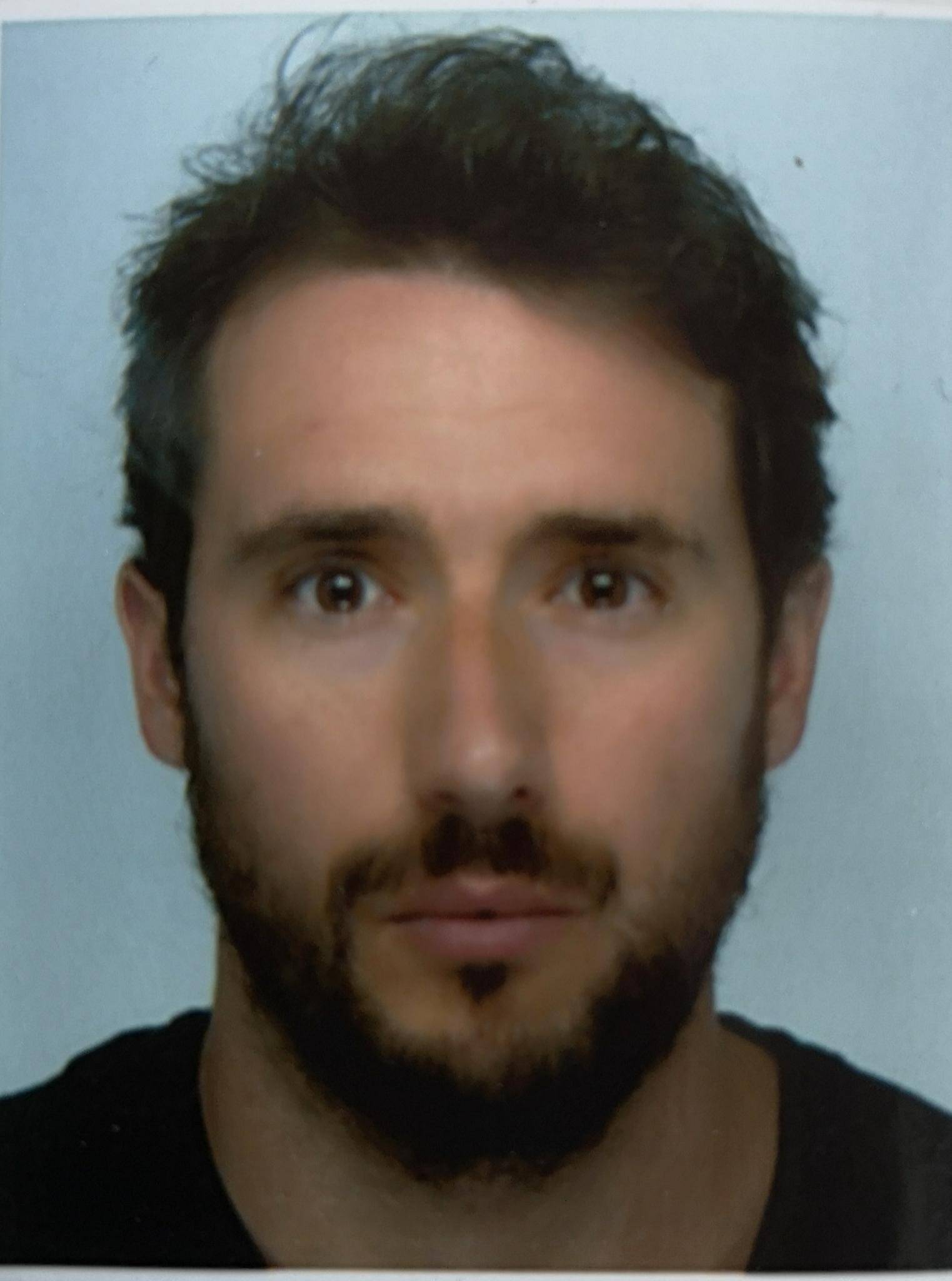 Javier S.