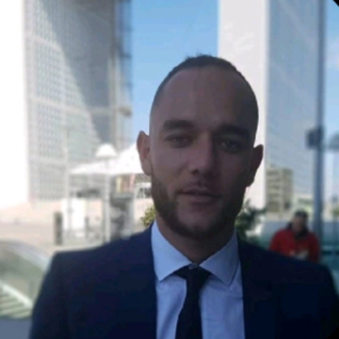 Mickael Gharbi - Business développeur
