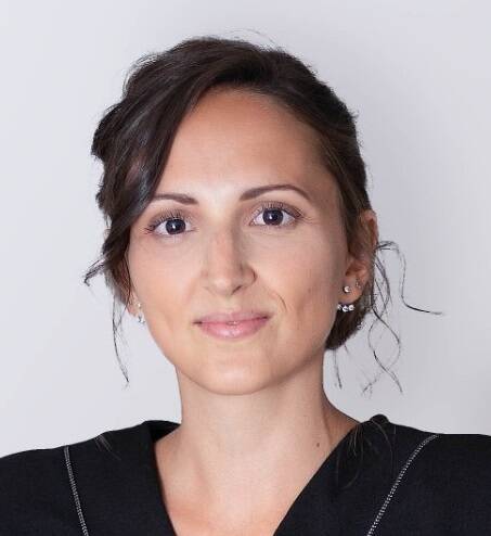 Célia Pasquet - Comédienne - Cheffe de projet événementiel