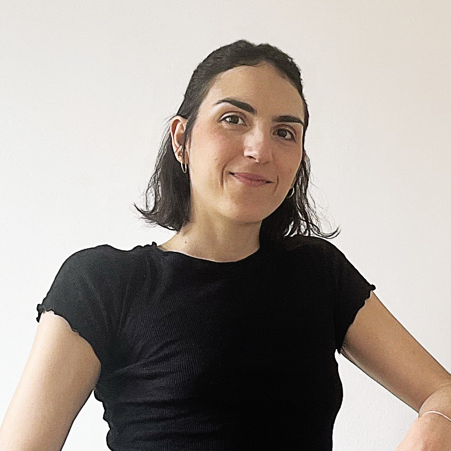Julie Manassero - Directrice artistique motion, social, illustration