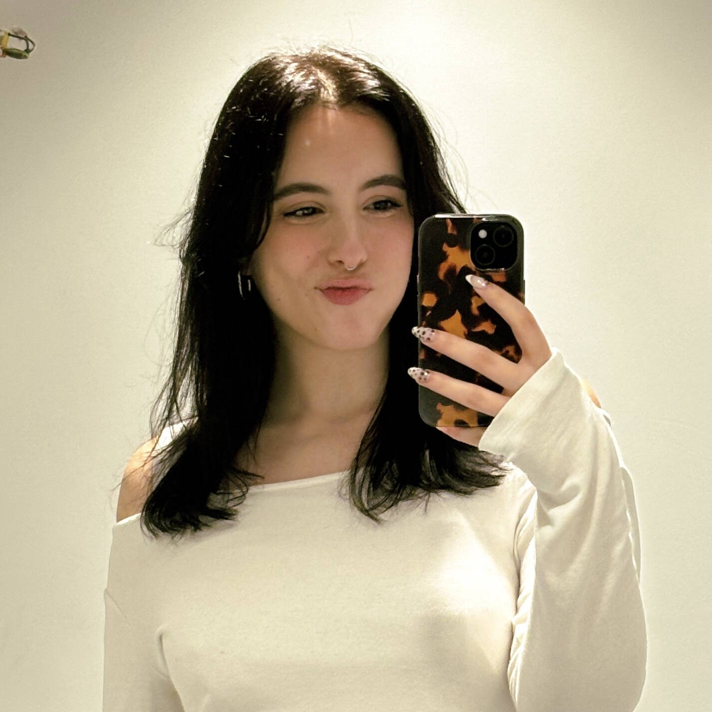 Elise  - Creative Content Creator | Social media manager 📢
