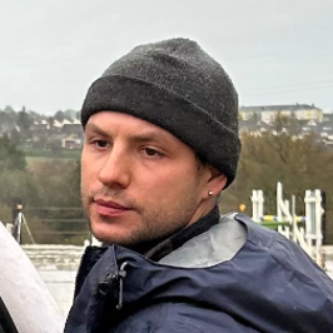 Perry-Keanou  - Junior Fullstack -Entwickler