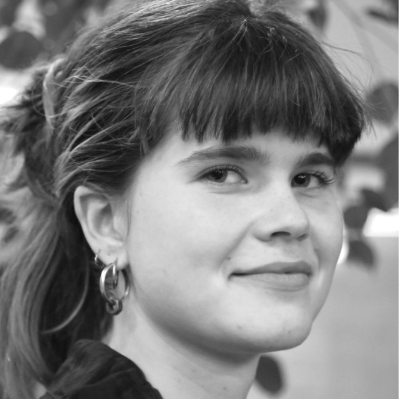 Naomi Carmen S.