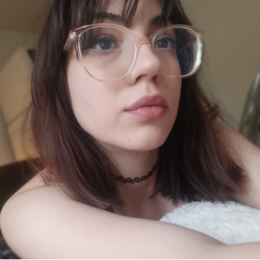 Viktoria Peeva - SOFTWARE ENGINEER