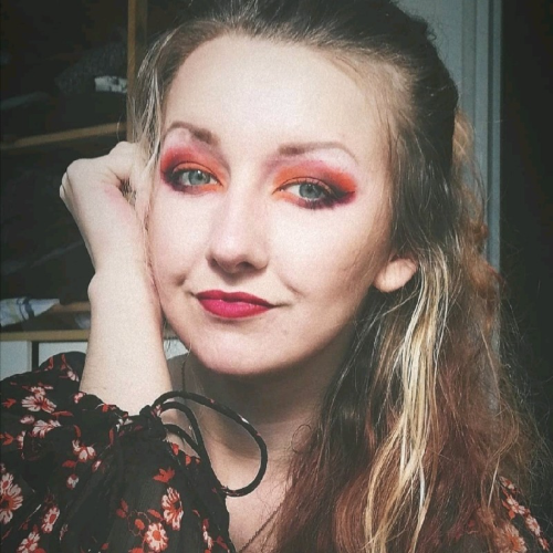 Léa Venot - Social Media Manager & Community Manager