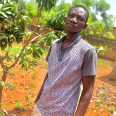 Adama Drabo - assistant support client a distance