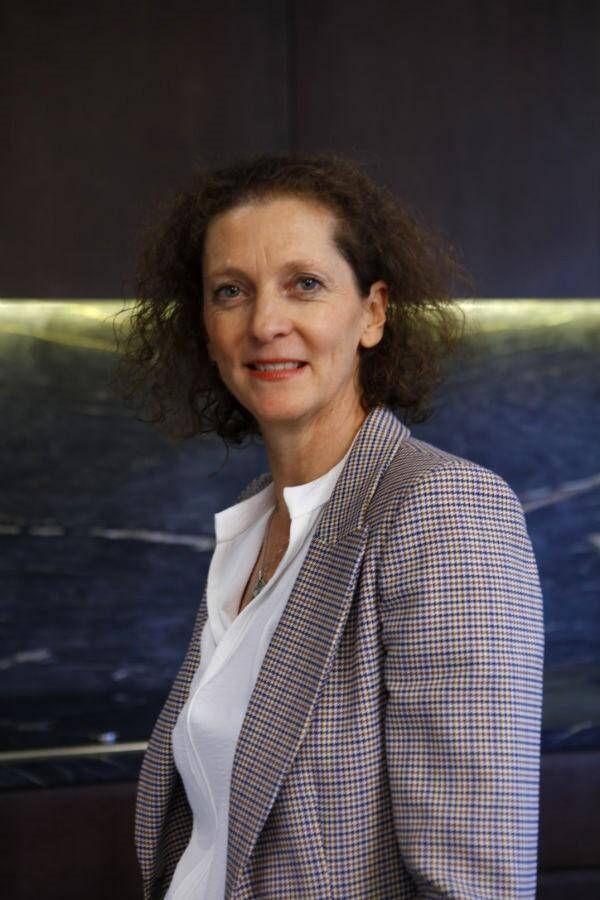 Emmanuèle Khann