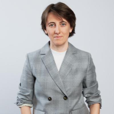 Marina K. - Strategy & Transformation Advisor
