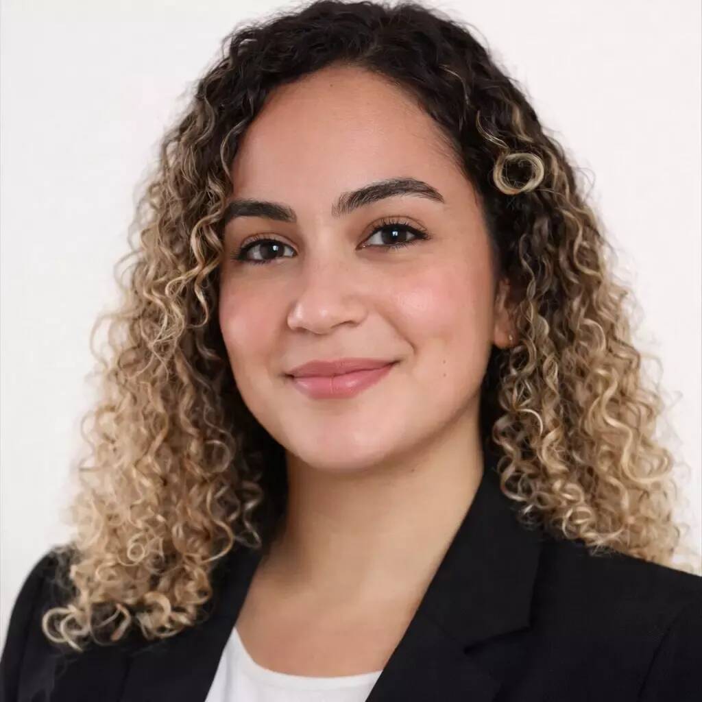 Kenza J.