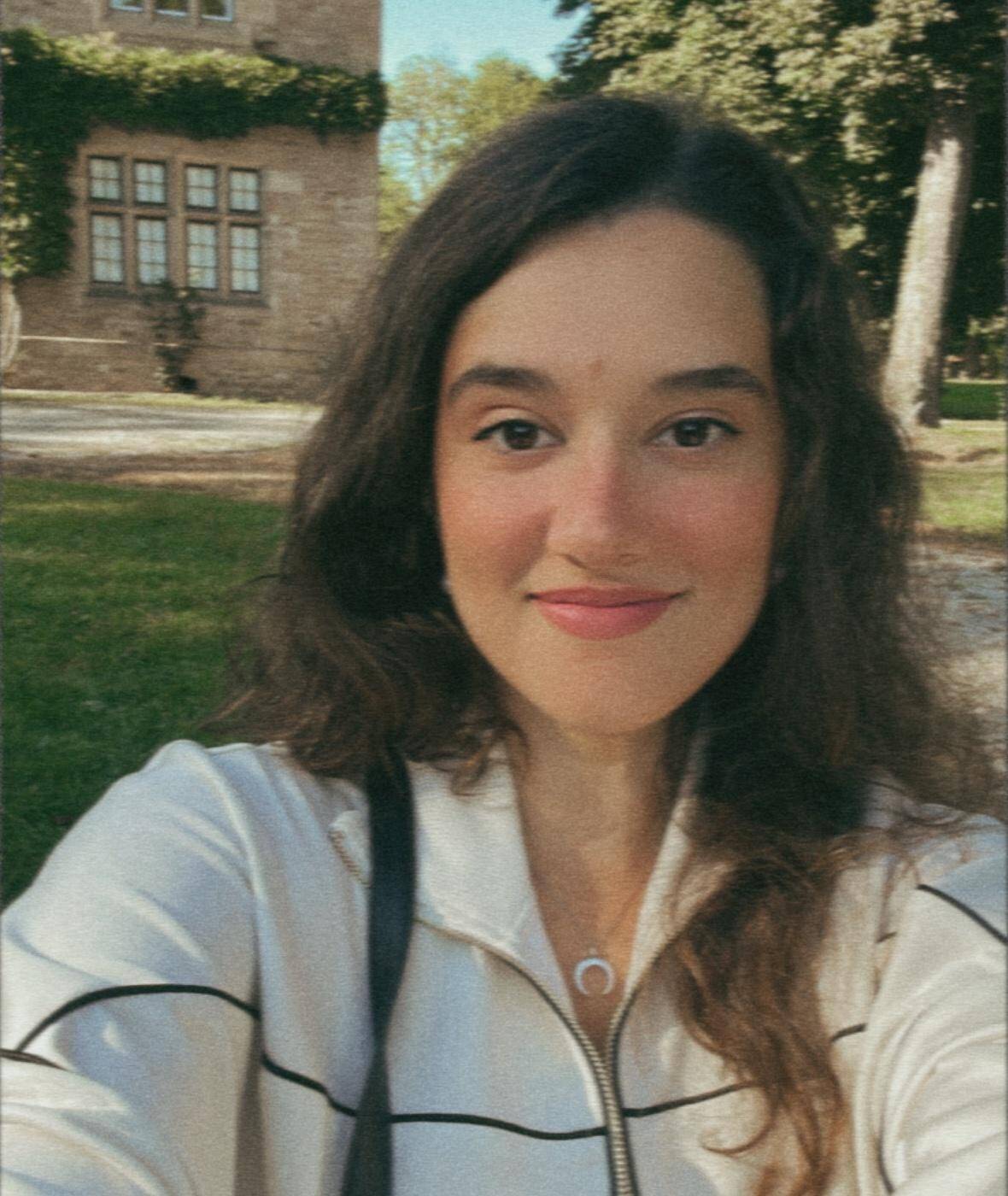 Cristina C.