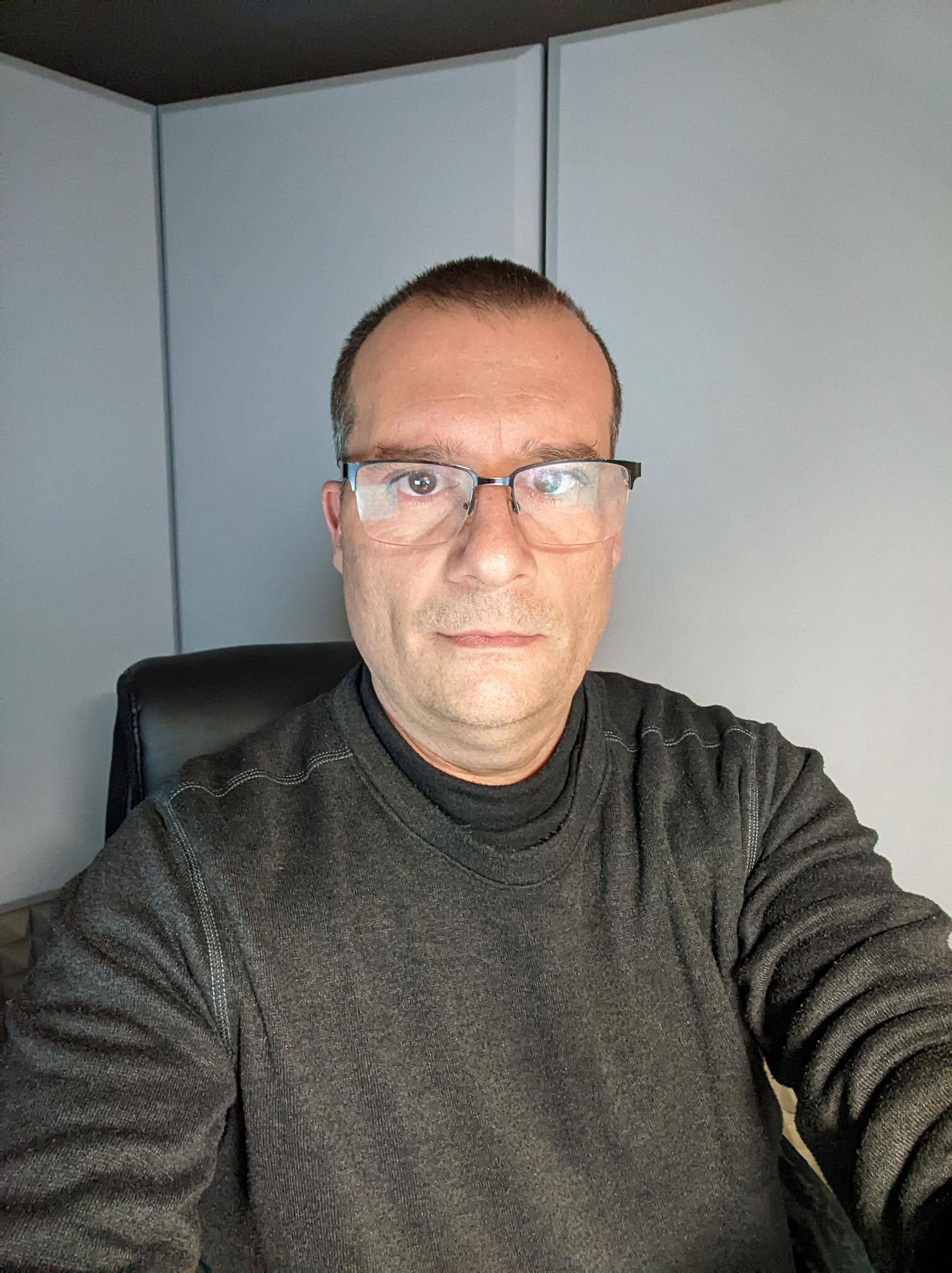 Isidro Sanchez - Voice Over