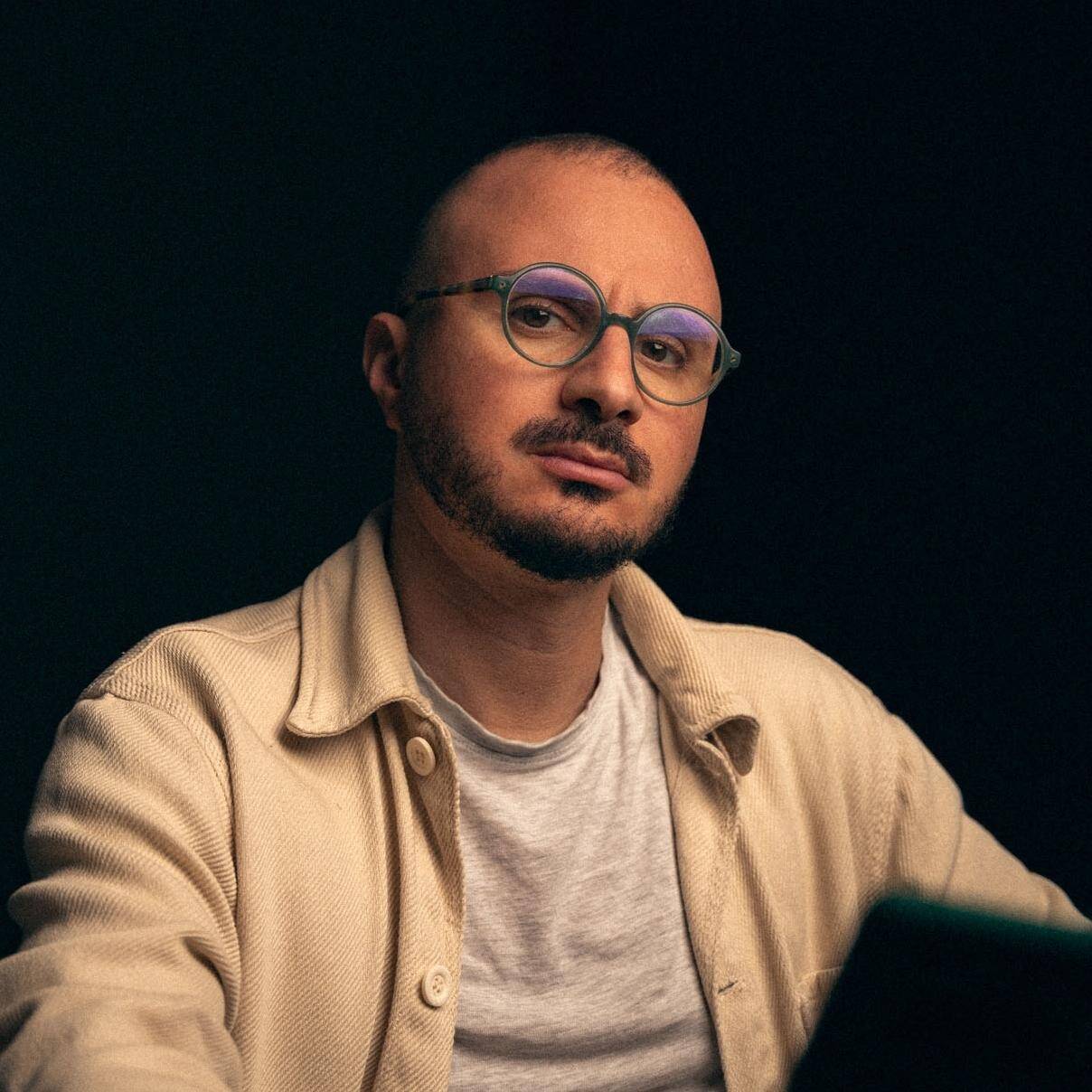 Raïd L. - Consultant Digital & Content / Full-Stack Engineer