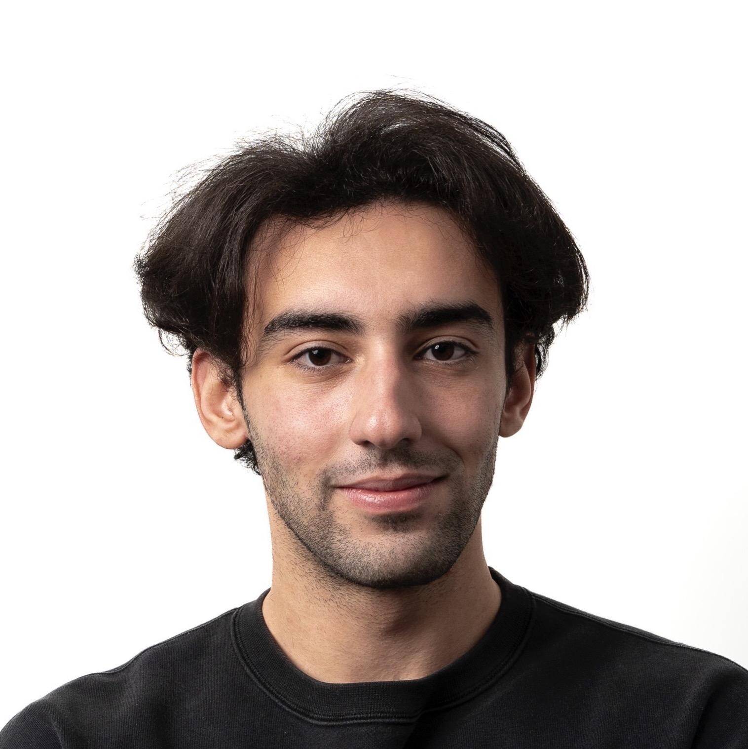Alexandre B.