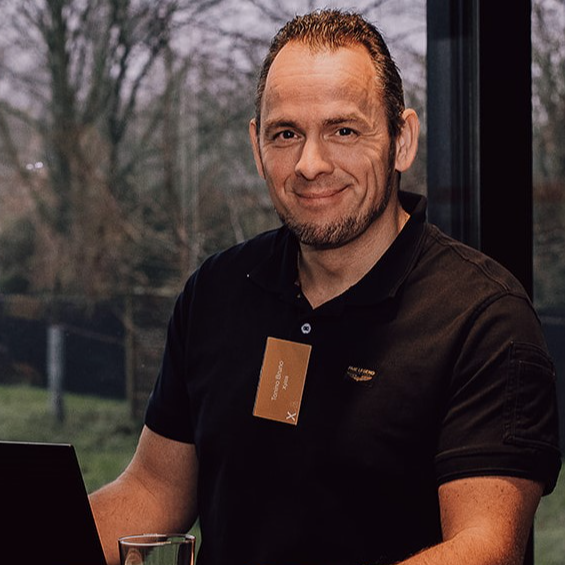 Tonino  - Microsoft 365 Architect