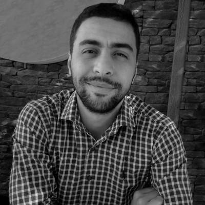 Mehdi Arkam - Product Manager / AI workflows specialist