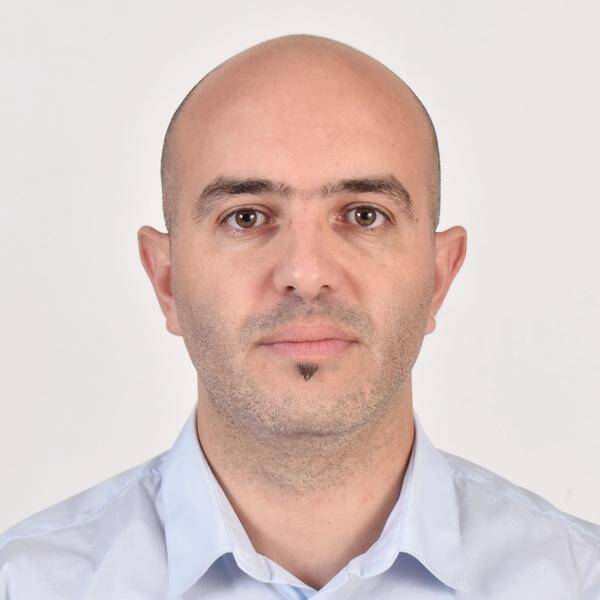 Malek  - Consultant AMOA / Business Analyst /Dev Talend