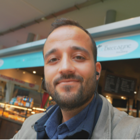 Ömer  - Fullstack Developer & AI Product Builder