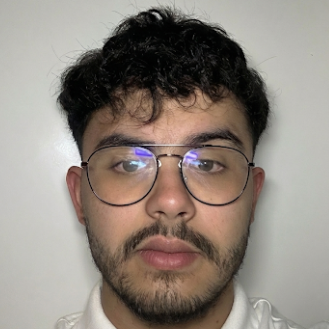 Arthur Hank - Acheteur/Approvisionneur, Développeur Excel VBA