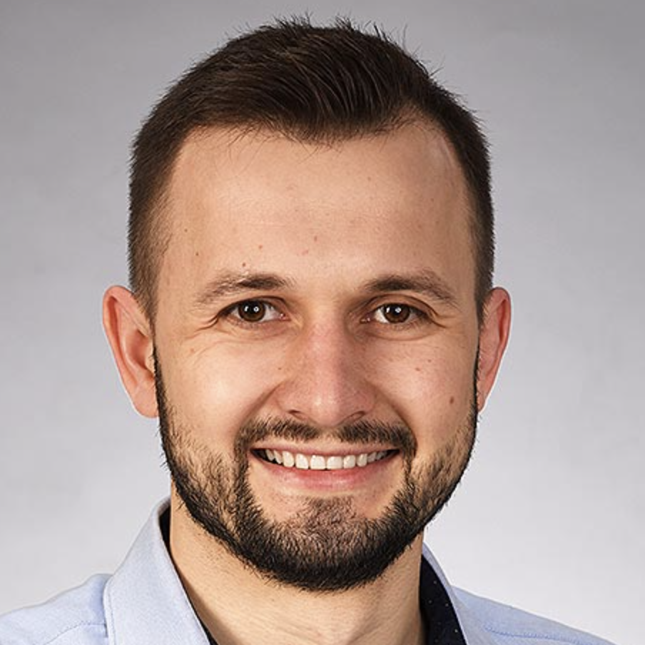 Bogdan Strecker - Drupal Entwickler | Drupal 7-11 Programmierer