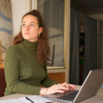 Amélie De Donnea - Social media manager