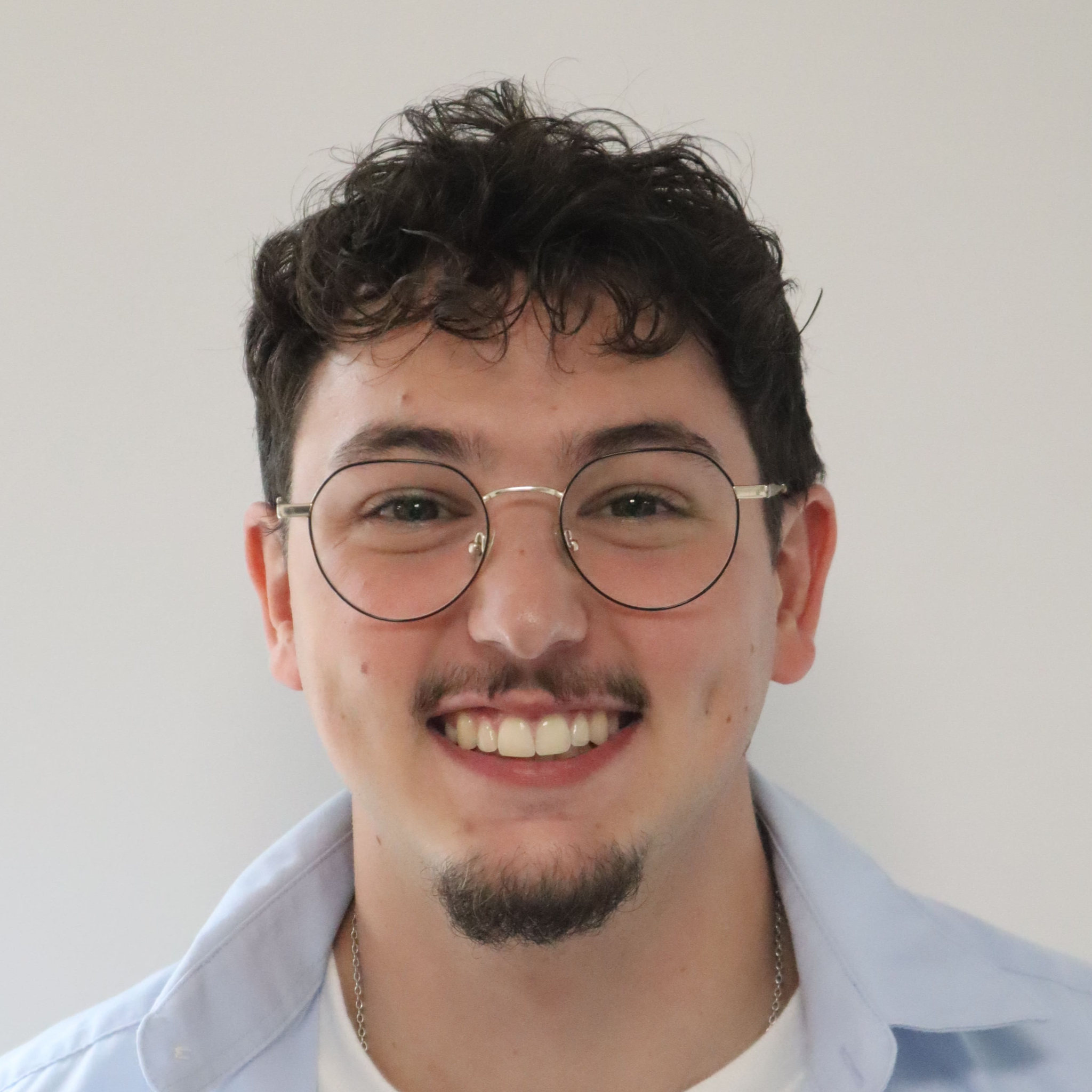Léo G. - Développeur Full-Stack | React Node.js TypeScript