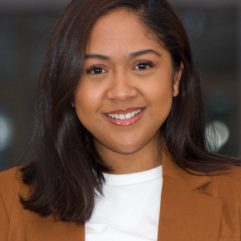 Mirella T. - 🚀 Consultante Marketing digital I Social Media