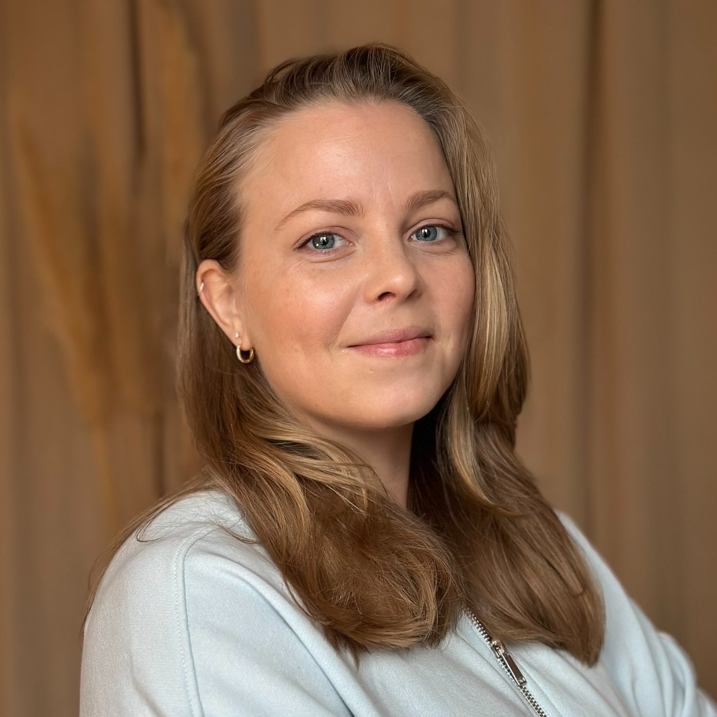 Anne J.