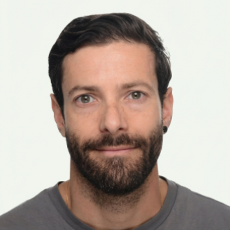 Aviad Cohen - AI Product Designer
