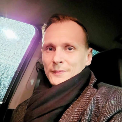 Vitalij R.