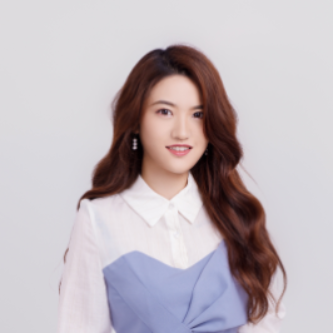 Xinyi  - Marketing & CONTENT MANAGER