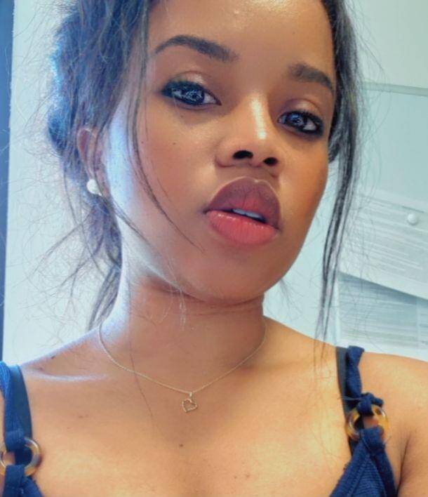 Faïza A.