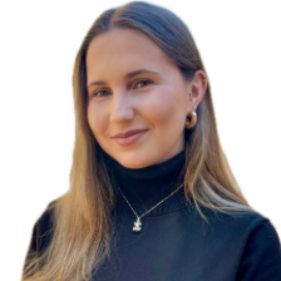 Almudena  - Social Media & Content Strategy