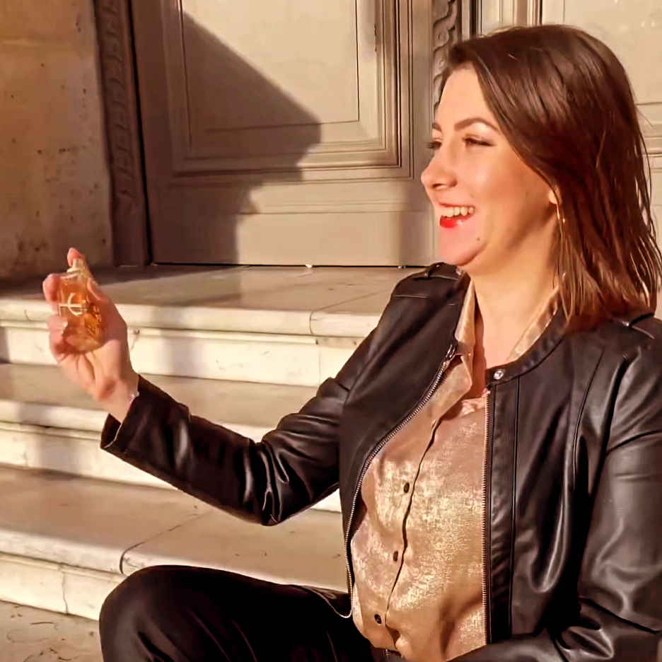 Laura Mollier - Community manager