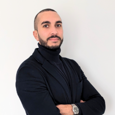 Adel Moulay - Conseil en management et véhicules électrifiés