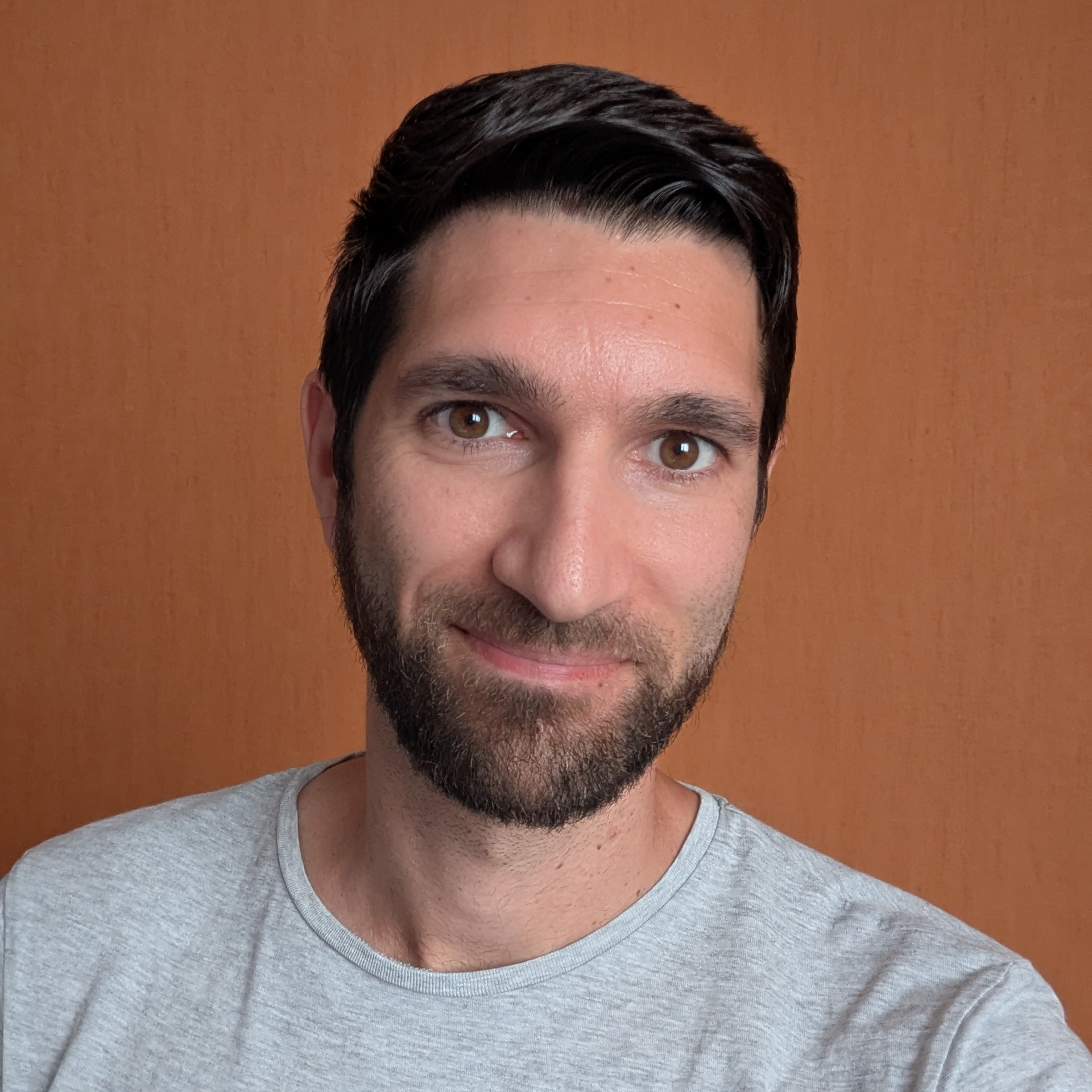 Jérémy Derlande - Graphiste 3D / Etudes Dialux     #Readytohelp