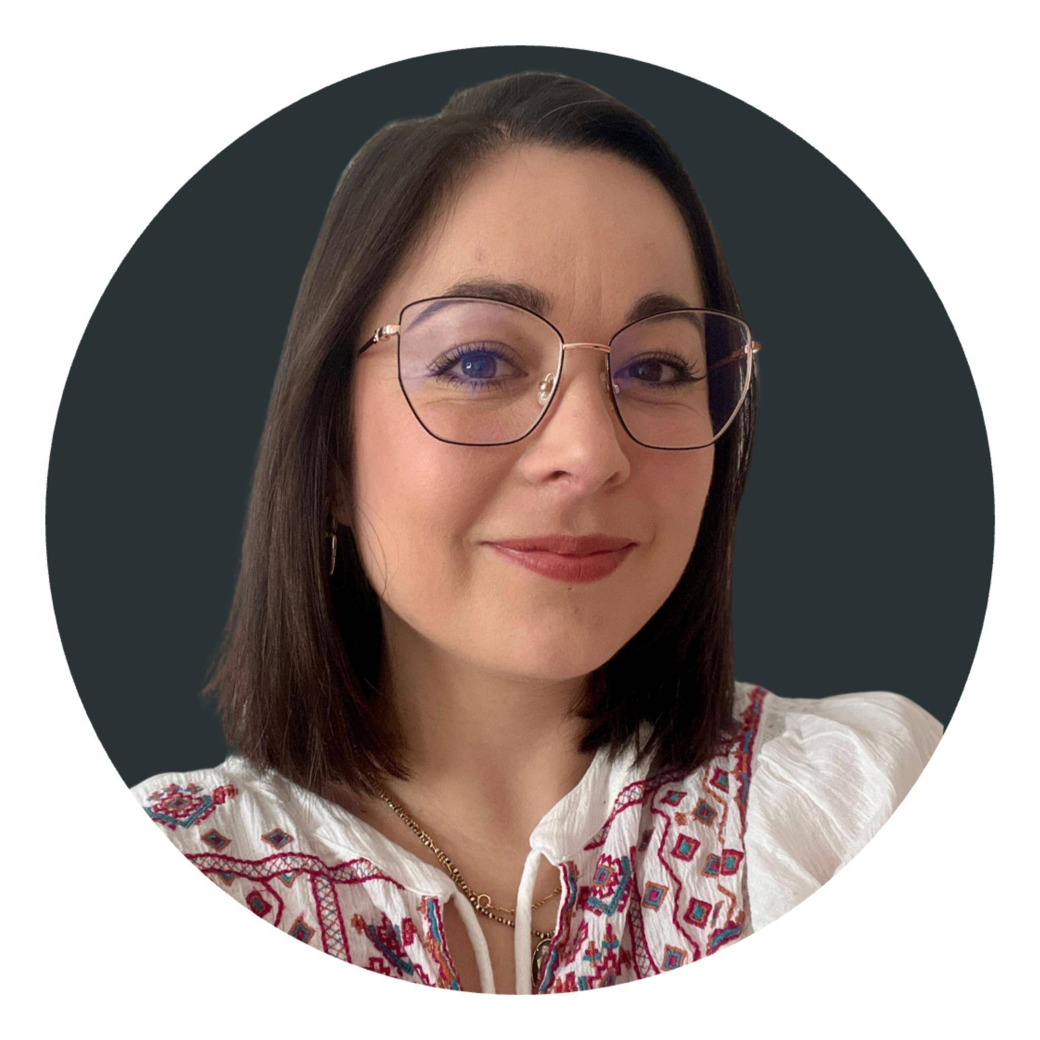 Elisa L.