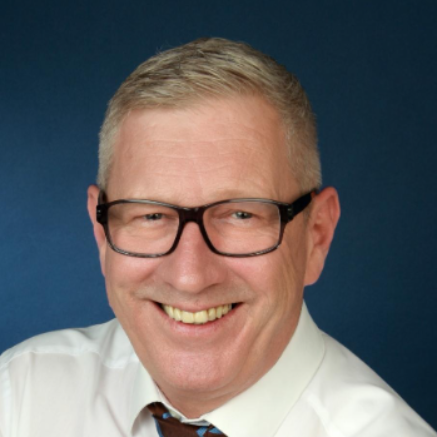 Stefan Gauß - Franchise-Manager ( IHK )