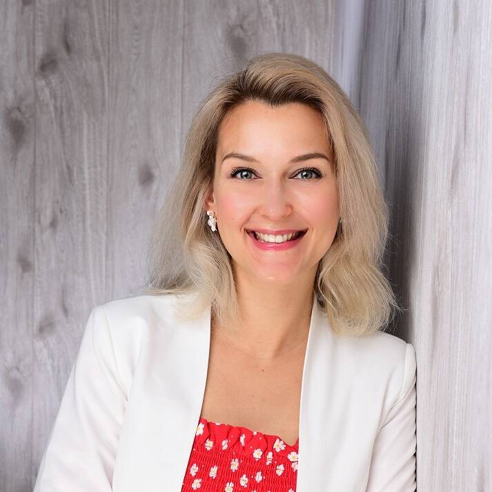 Marina  - Social Media Managerin und Expertin