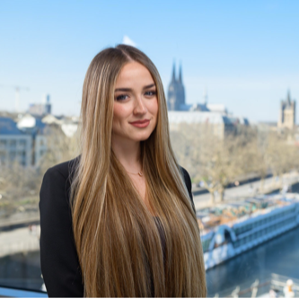 Violeta Vazquez - Event Manager