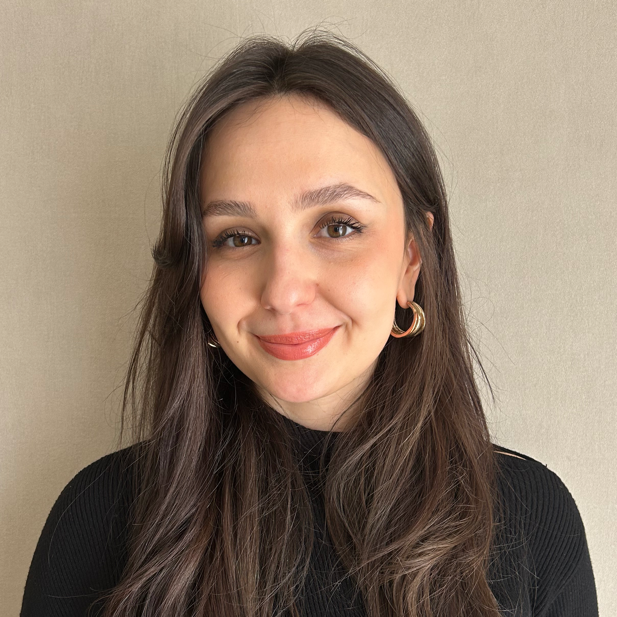 Clarisse Coppola - Freelance CM / DA / Social Media / Influence